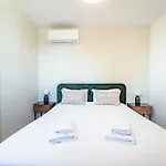 On The Square Flat - Center By House And People شقة براغا